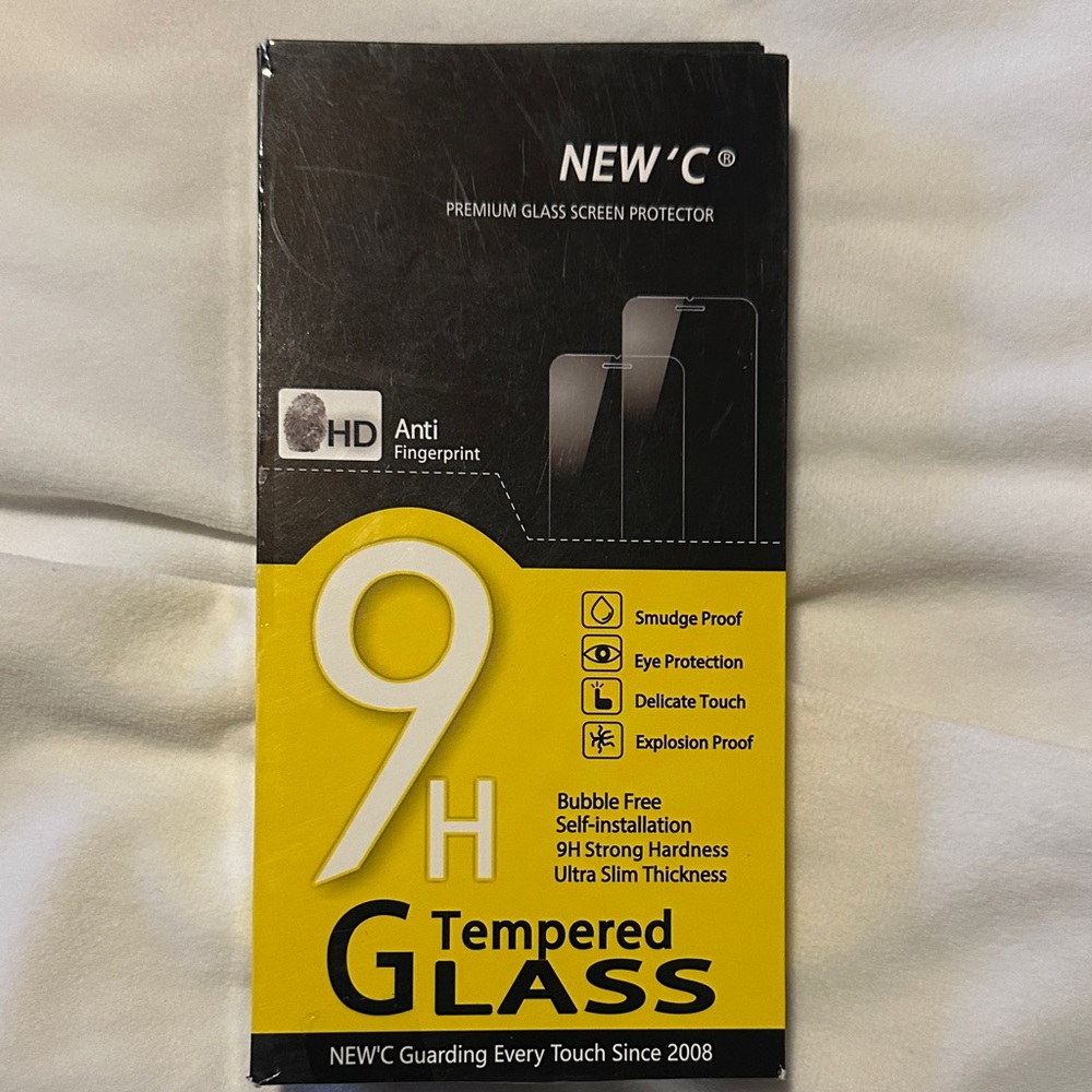 NEW'C iPhone 14 Tempered Glass Screen Protector